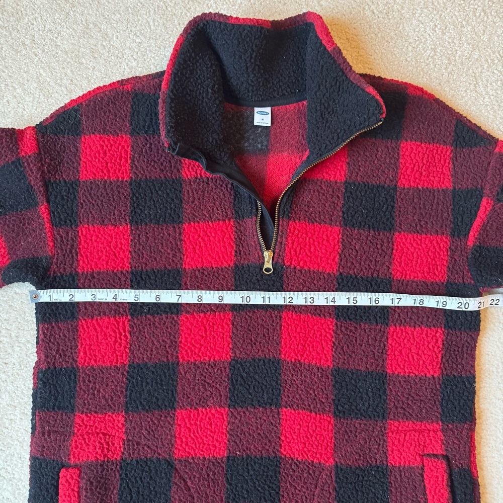Old Navy Fleece Quarter Zip - Picture 5 of 8